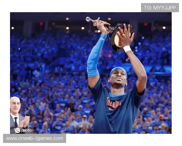 亚历山大:从潜力新星到MVP候选的蜕变之路 亚历山大:从潜力新星到MVP候选的蜕变之路